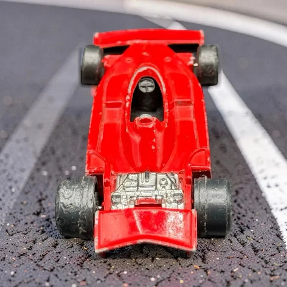 Vintage 1980's Black Widow Red F1 Formula Race Car Diecast Indy A71